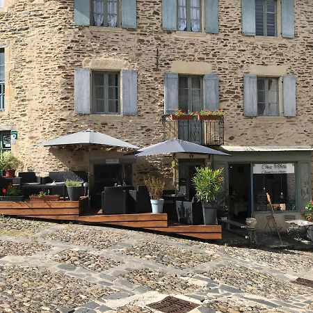 エスタン Chez Tifille Bed & Breakfast エクステリア 写真