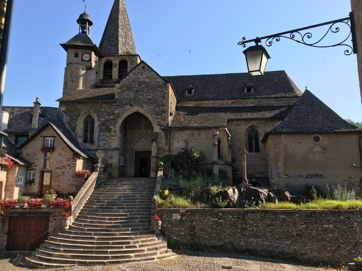 エスタン Chez Tifille Bed & Breakfast エクステリア 写真